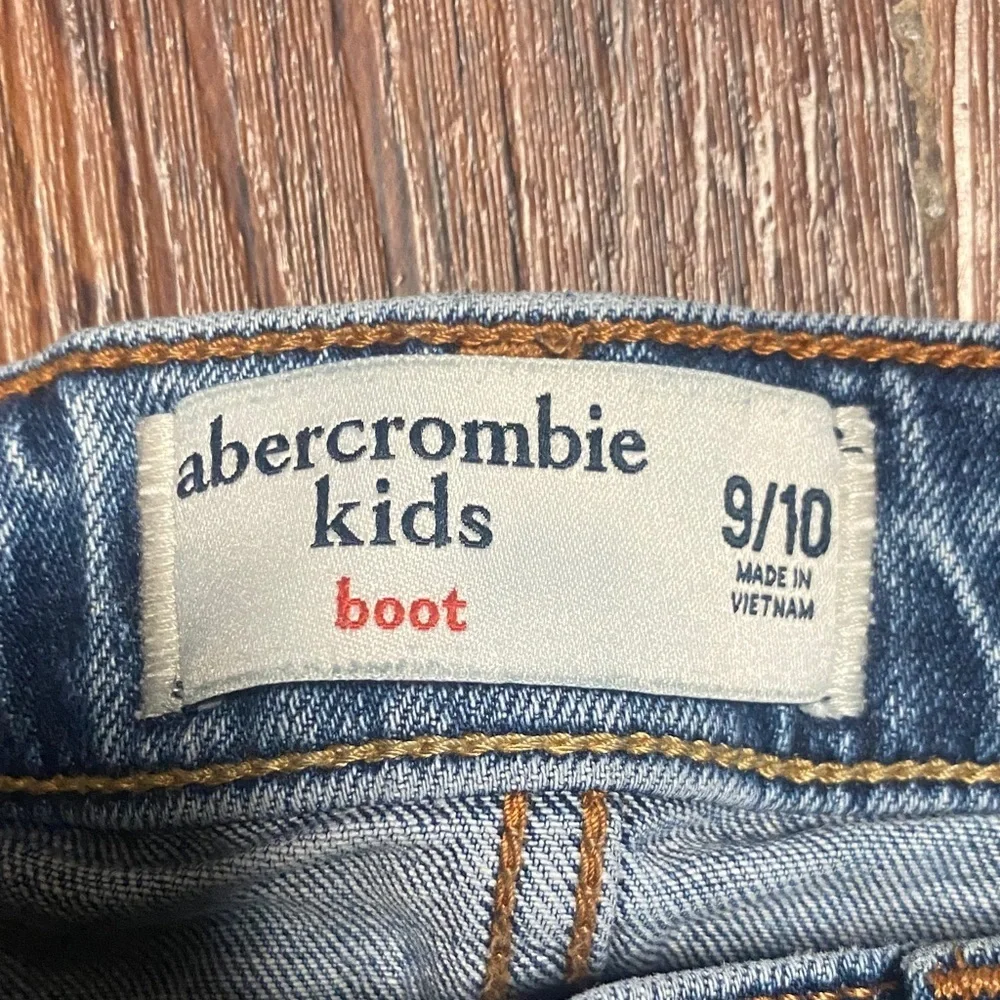 Abercrombie kids boot cut Classic Blue Denim Jeans